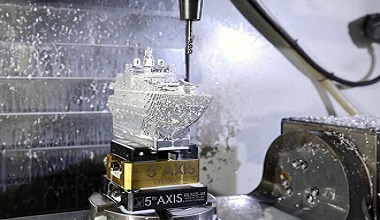 What is The Difference Between CNC Milling and Turning